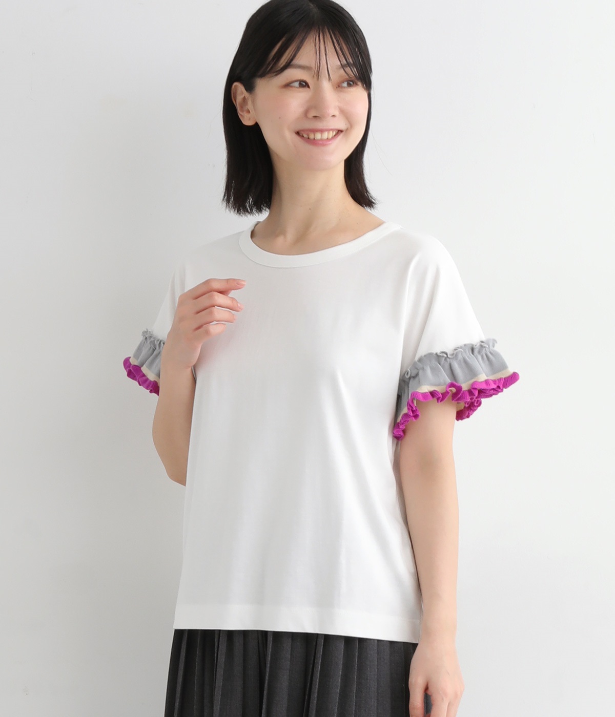 ニットフリル袖Tシャツ(オフホワイト-ONESIZE)