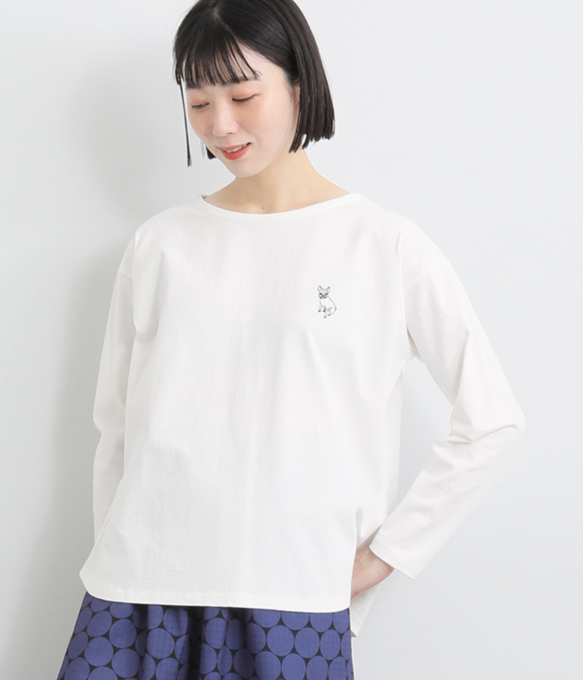 コットン天竺フレンチブル刺繍プルオーバー(オフ-ONESIZE)