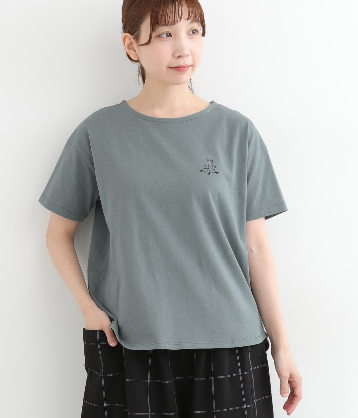 コットン天竺るんるんキツネ刺しゅうプルオーバー(グリーン-ONESIZE)