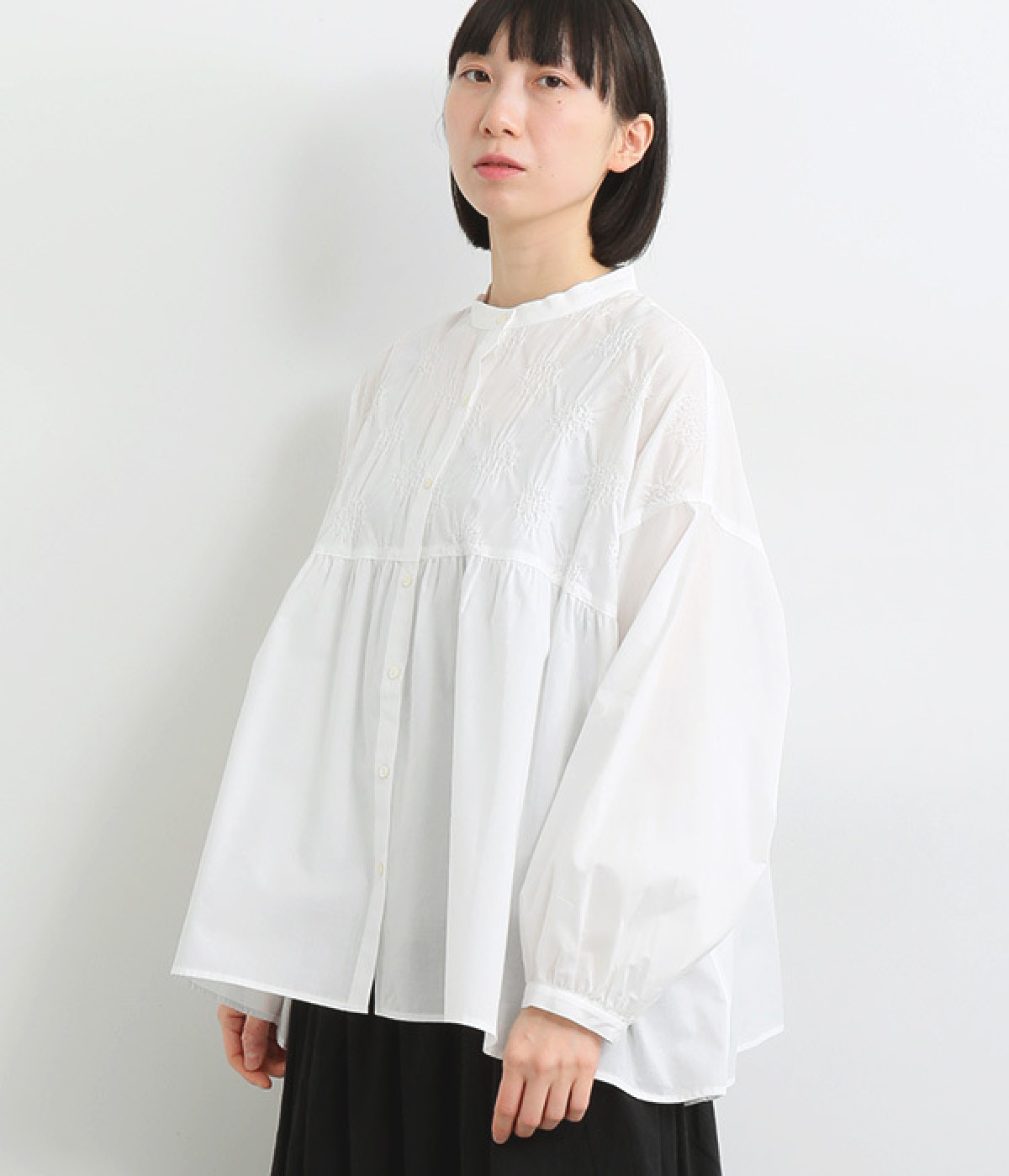 コットン 刺繍切替ギャザーブラウス(オフホワイト-ONESIZE)