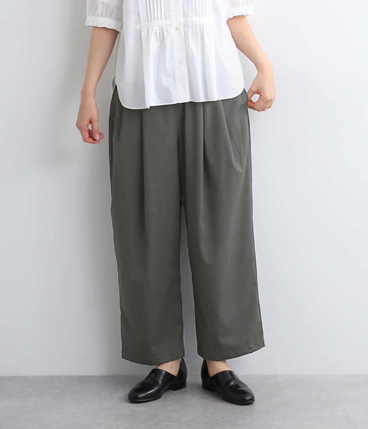 ファインツイルストレッチワイドタックイージーパンツ(グレー-ONESIZE)