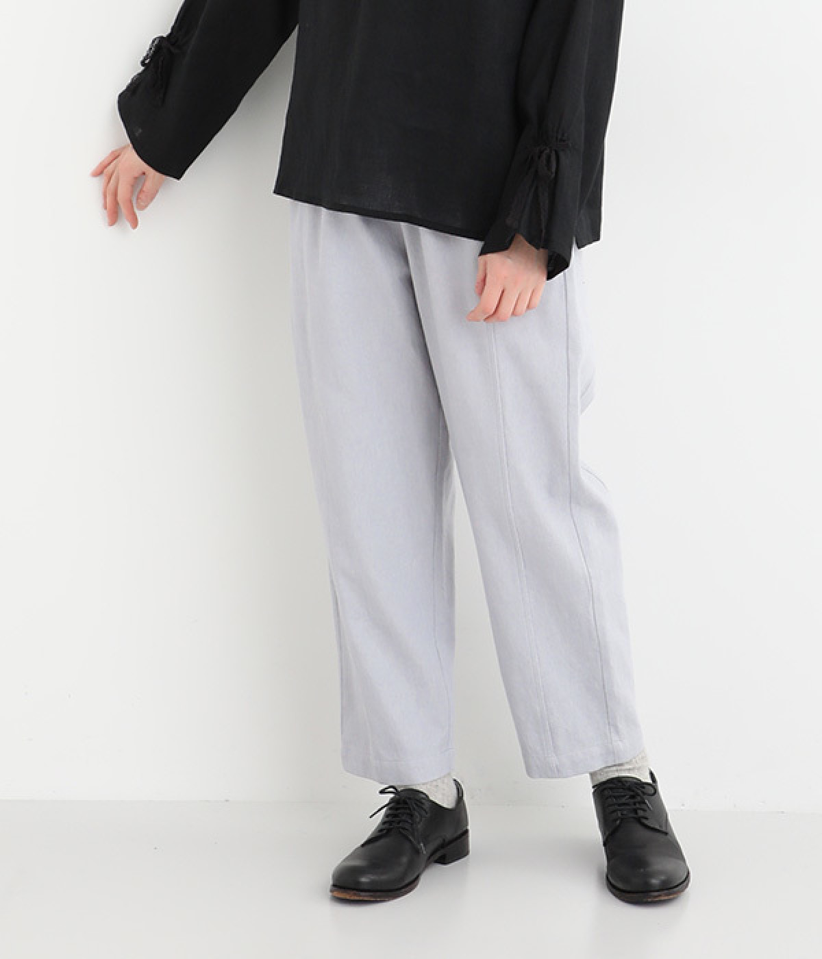 コットンリネンデニムセミテーパードパンツ(グレー-ONESIZE)
