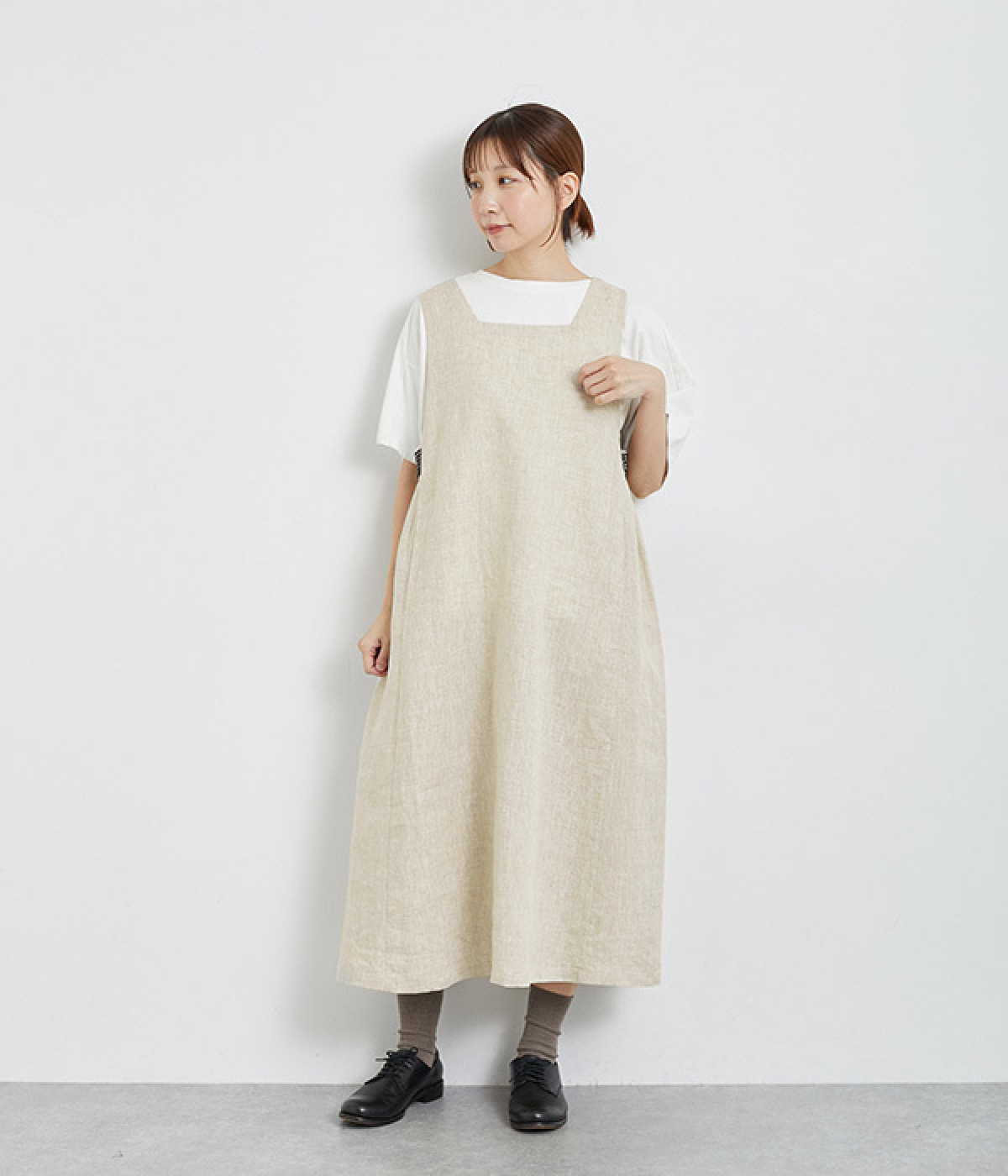 リネン刺繍入りジャンパースカート(ナチュラル-ONESIZE)