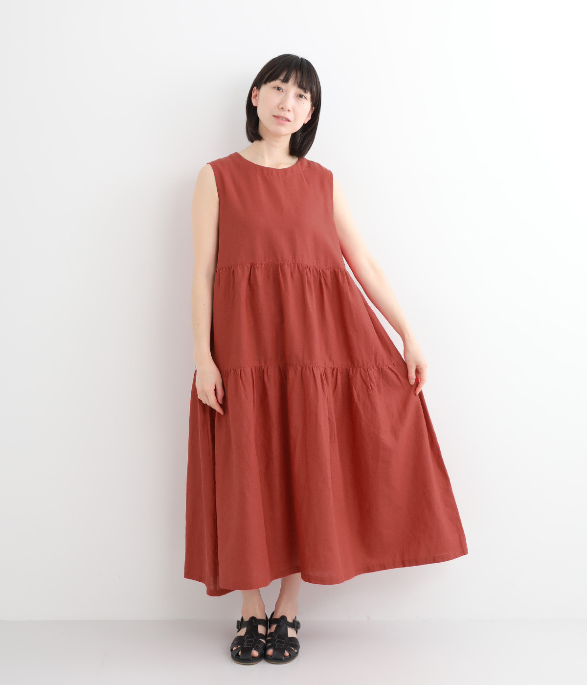 リネン平織ティアードノースリーブワンピース(レッド-ONESIZE)