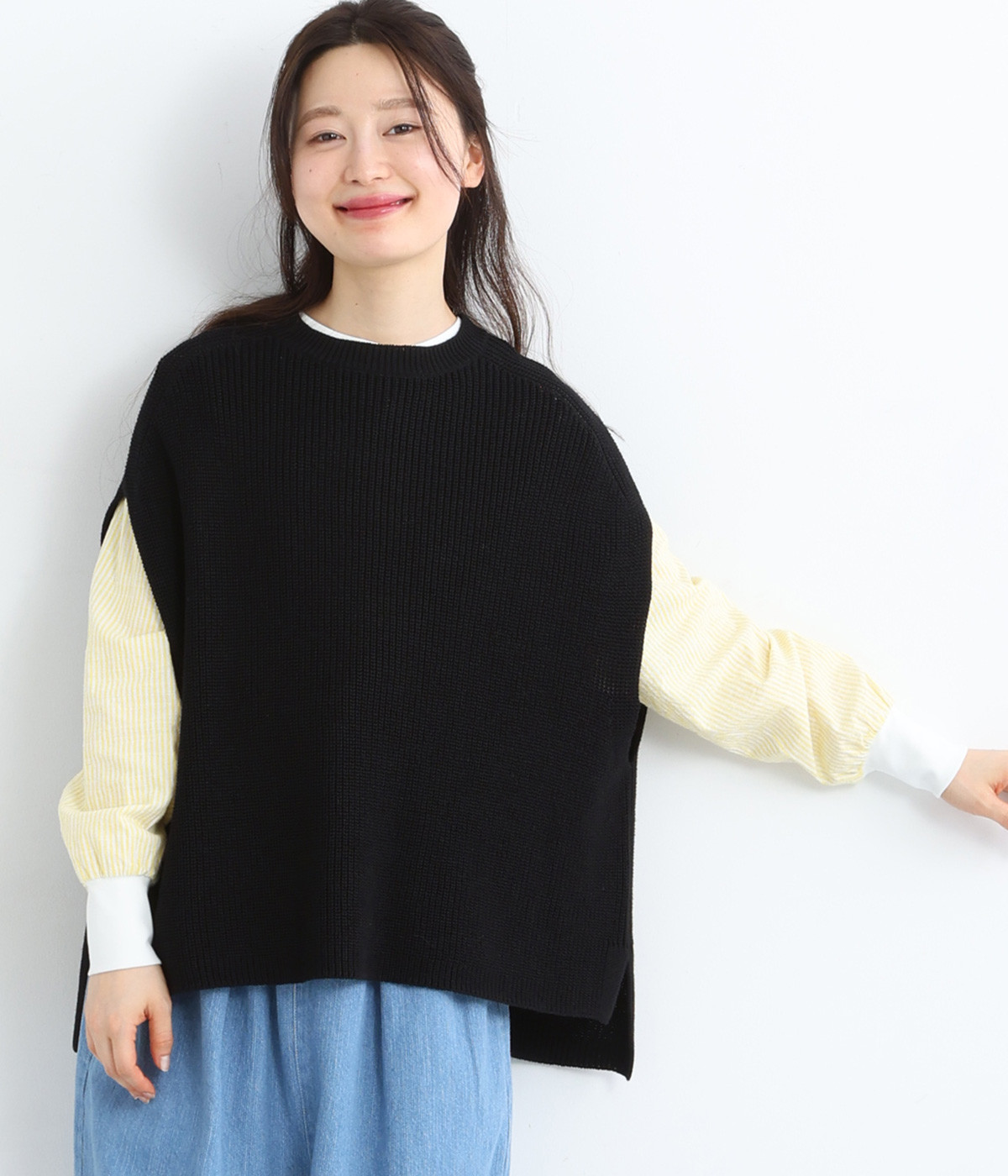 コットンリネンニット サイドスリットベスト(ブラック-ONESIZE)
