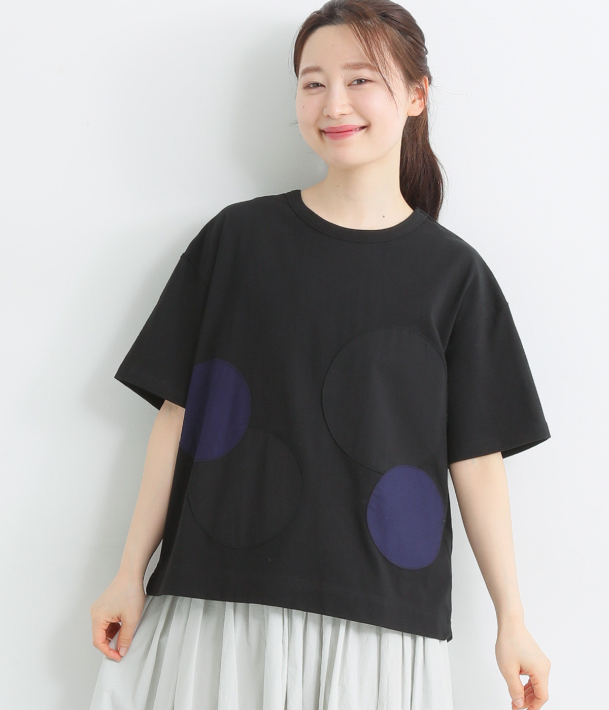 リサイクルコットン天竺サークルアップリケTシャツ(ブラック-ONESIZE)