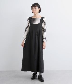 平織りリネンBACKクロスタックジャンパースカート(ブラック-ONESIZE)