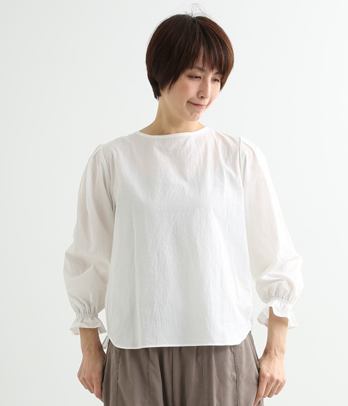 袖山ギャザーボリューム袖ブラウス(オフホワイト-ONESIZE)