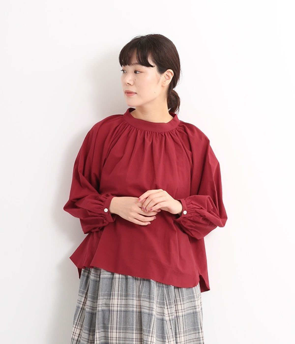 東炊き　スタンドギャザーラグランブラウス(レッド-ONESIZE)