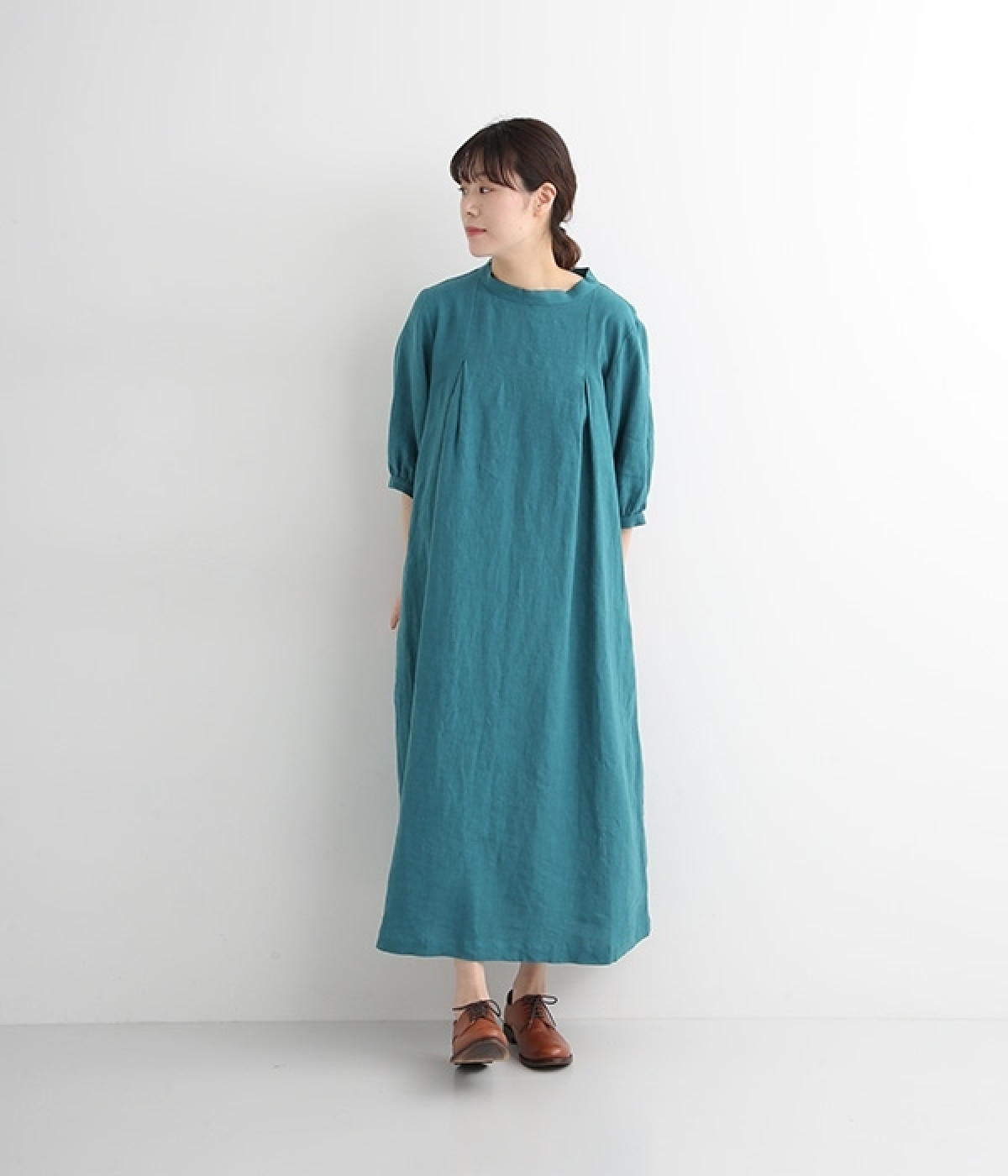 6分袖　オフスタンドカラーワンピース(ブルー-ONESIZE)