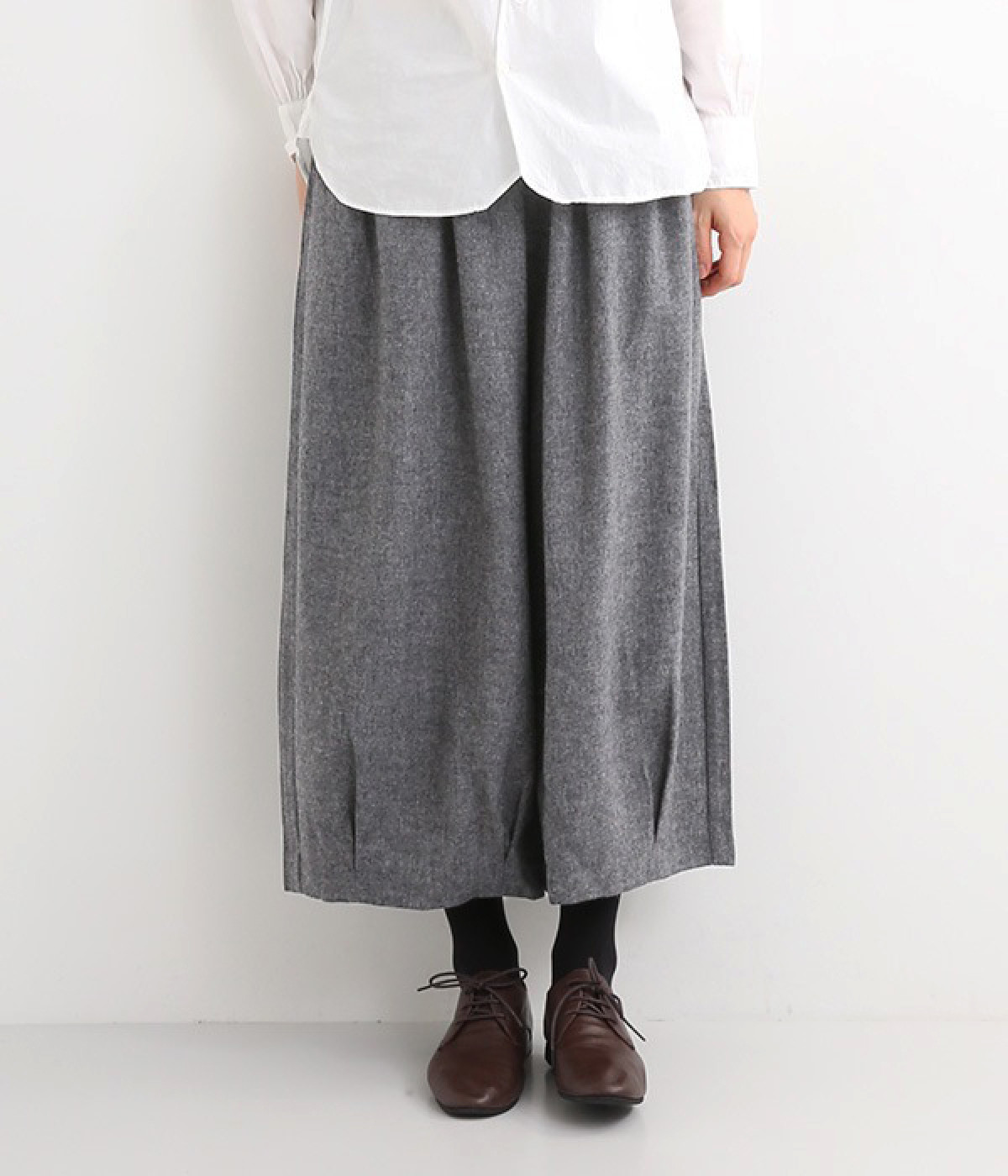 ウールエターミン裾タックボールパンツ(チャコール-ONESIZE)