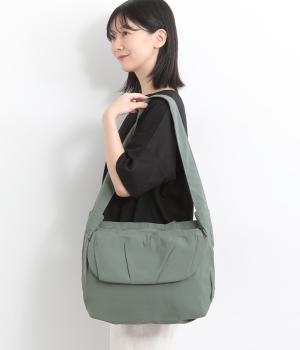 IN AND OUT FLAP SHOULDER/E7486(グレイ-ONESIZE)