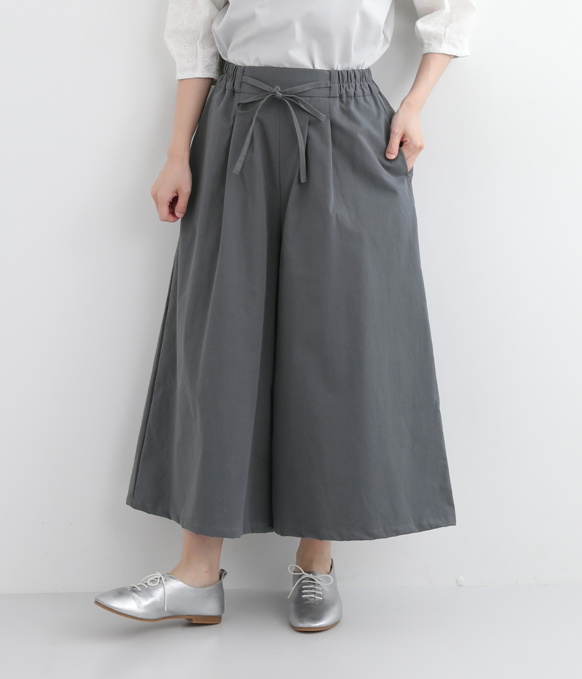 コットンツイルヴィンテージワッシャーキュロットパンツ(チャコール-ONESIZE)