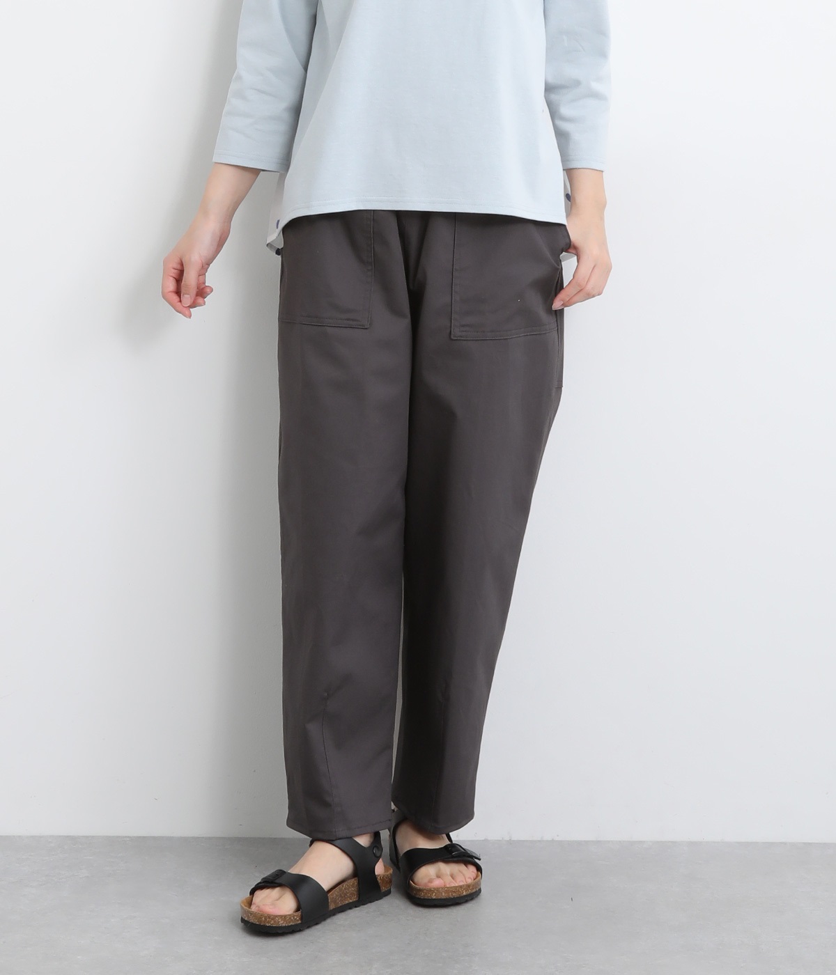 コンパクトツイルストレッチツイルダーツパンツ(チャコール-ONESIZE)