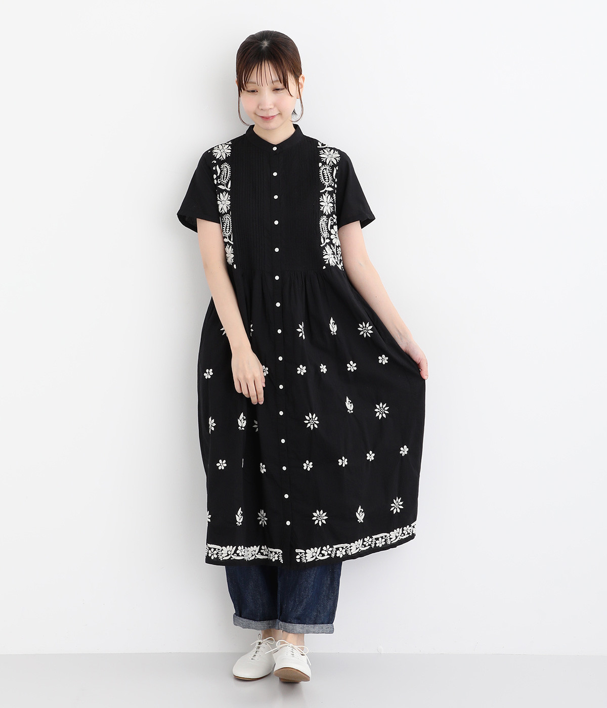 ラクノウ刺繍コットンシャツワンピース(ブラック-ONESIZE)