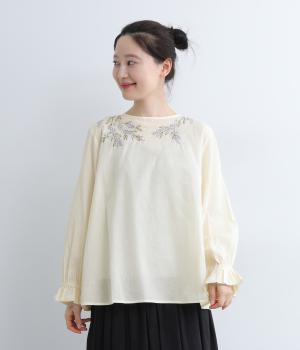 刺繍コットンキャンブリックブラウス(ホワイト-ONESIZE)