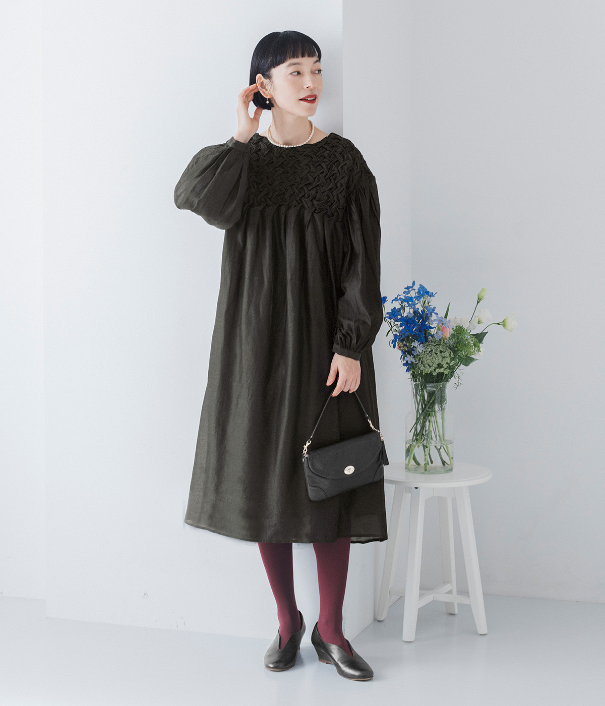 別注｜ラティススモッキングワンピース(ブラック-ONESIZE-【コラボ】)