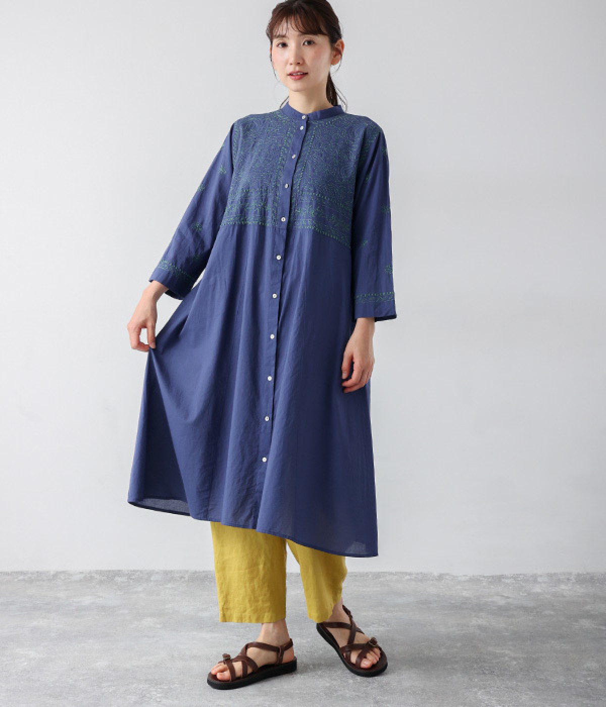 ラクノウ刺繍ステッチロングチュニックブラウス(ネイビー-ONESIZE)