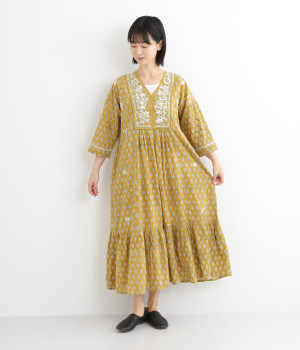 ラクノウ刺繍+プリントワンピース(イエロー-ONESIZE)