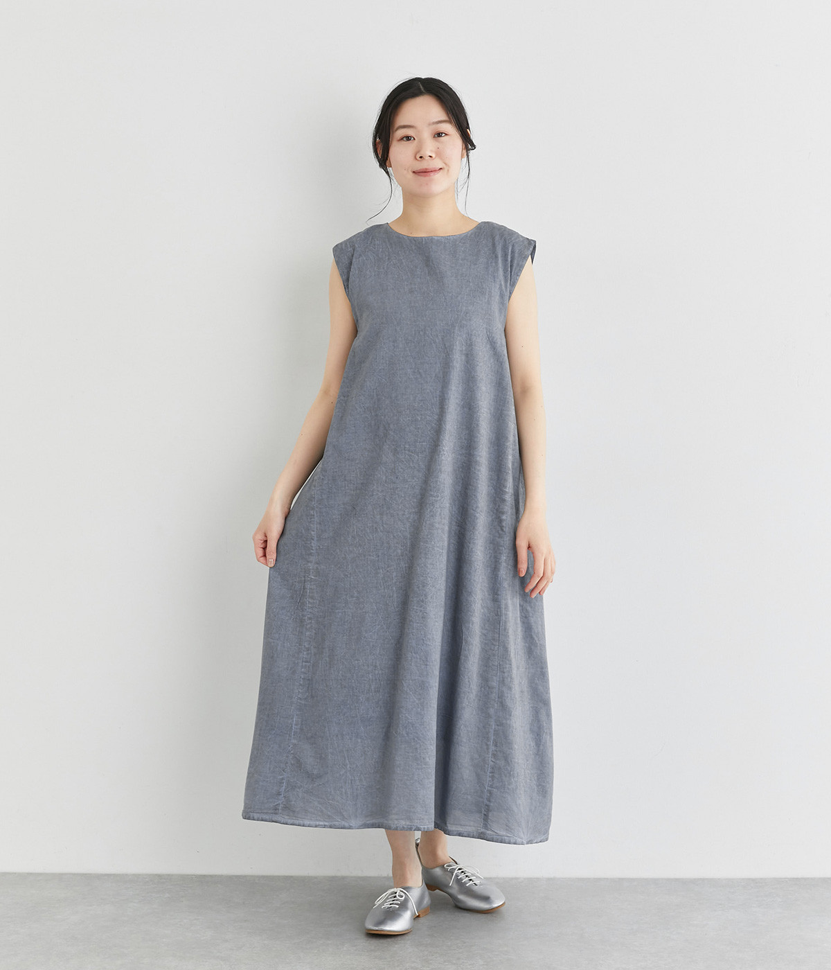 【Shanti Shanti】コットンキャンブリックピグメントダイワンピース(グレー-ONESIZE)