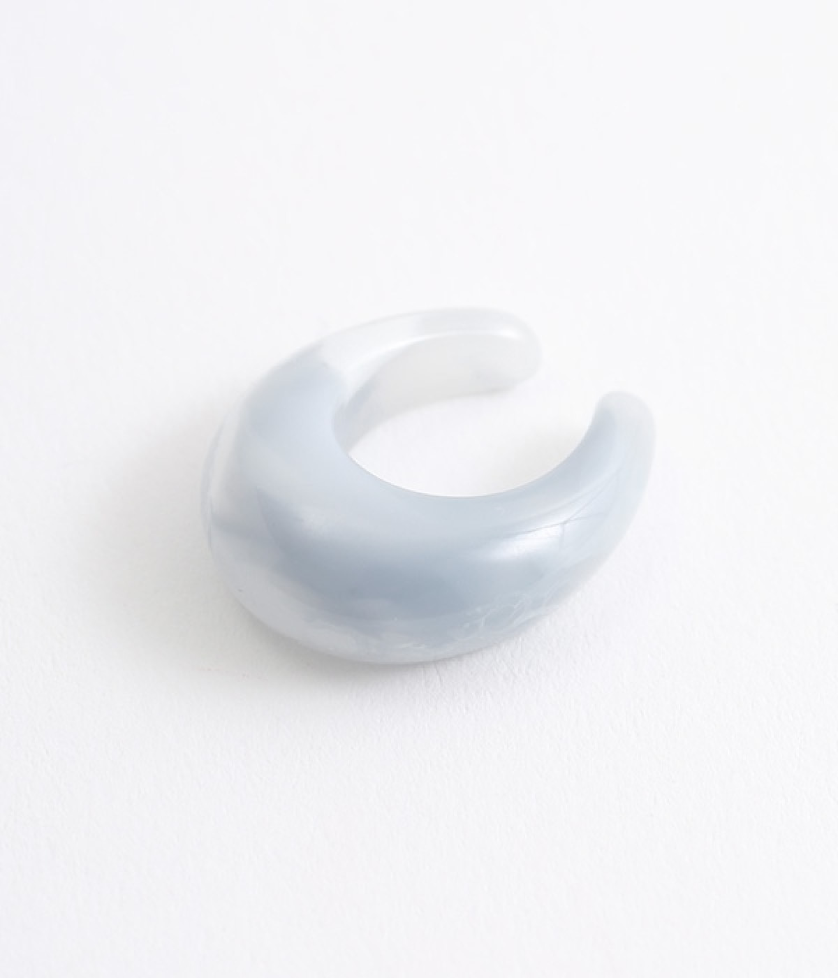 acrylic　colour　イヤーカフ(ブルー-ONESIZE)