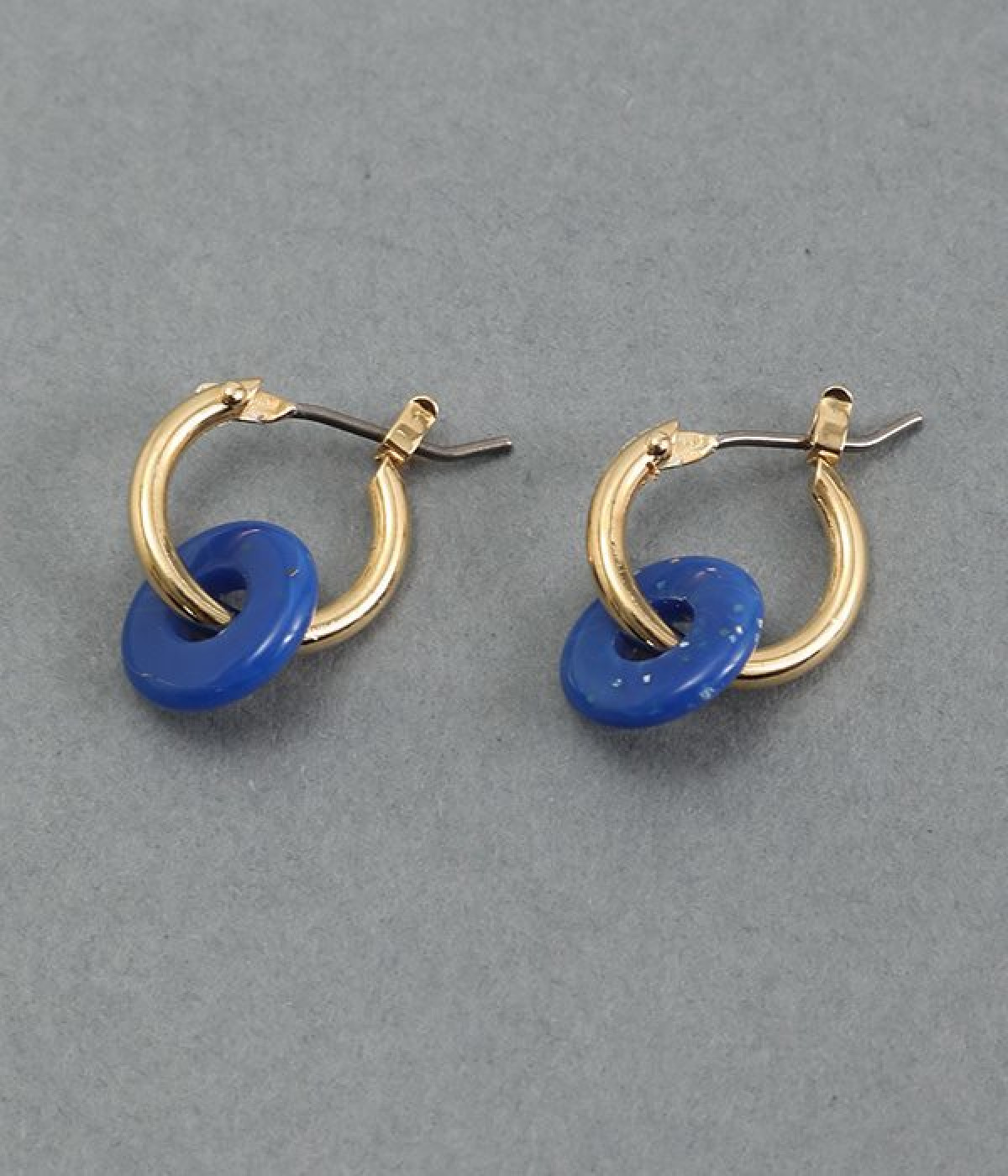 colour　hoop　ピアス(ブルー×ゴールド-ONESIZE)