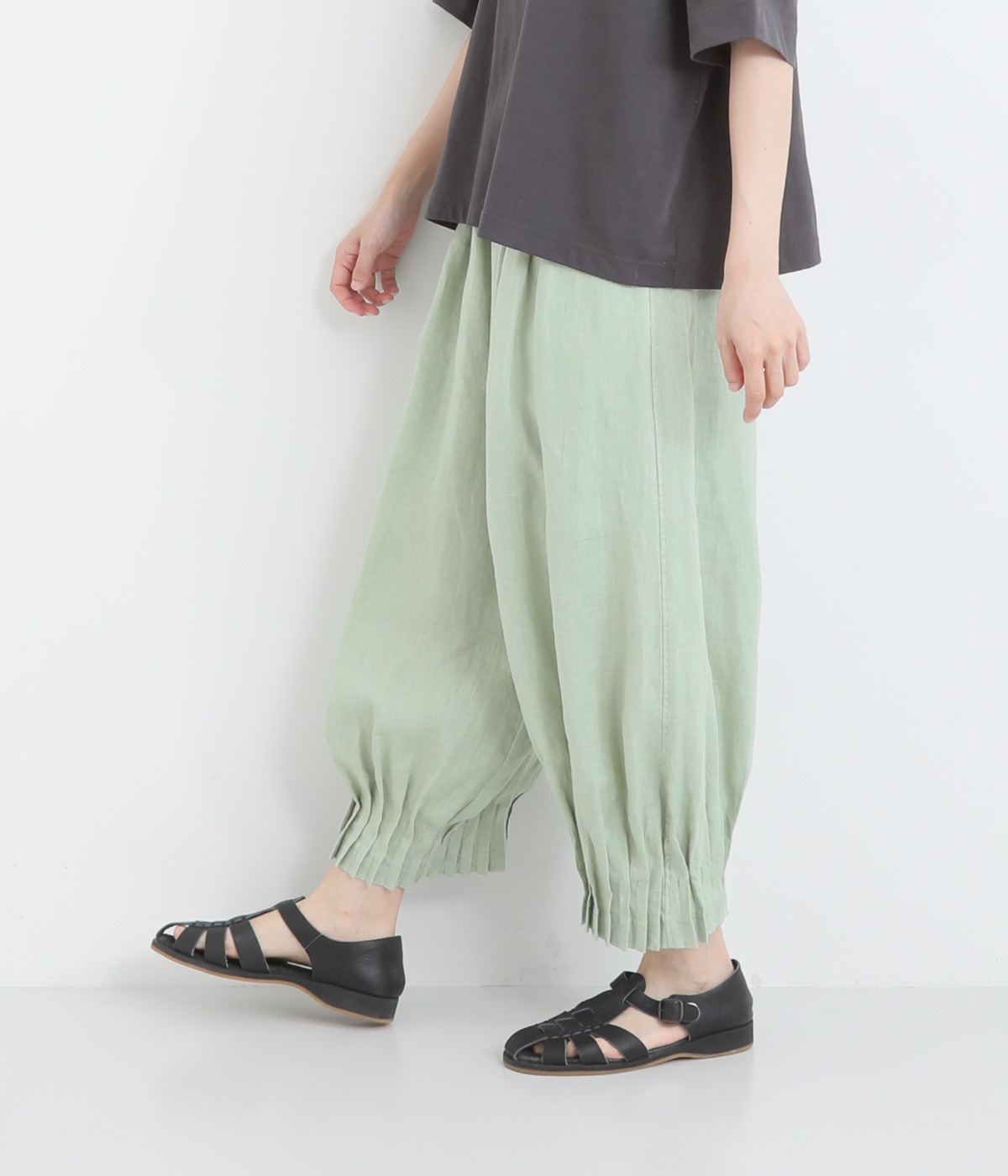 リネン裾変形ピンタック加工裏付ワイドシルエットパンツ(ミントグリーン-ONESIZE)