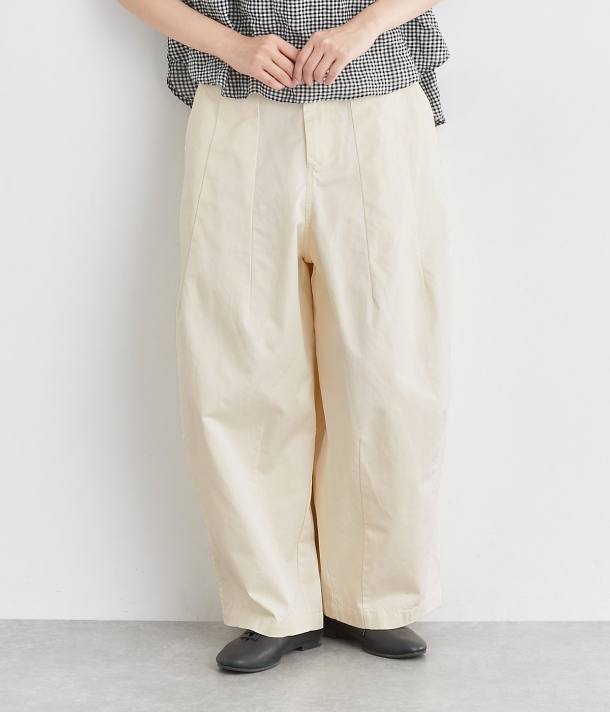 コットンツイルタックカーブパンツ(アイボリー-ONESIZE)