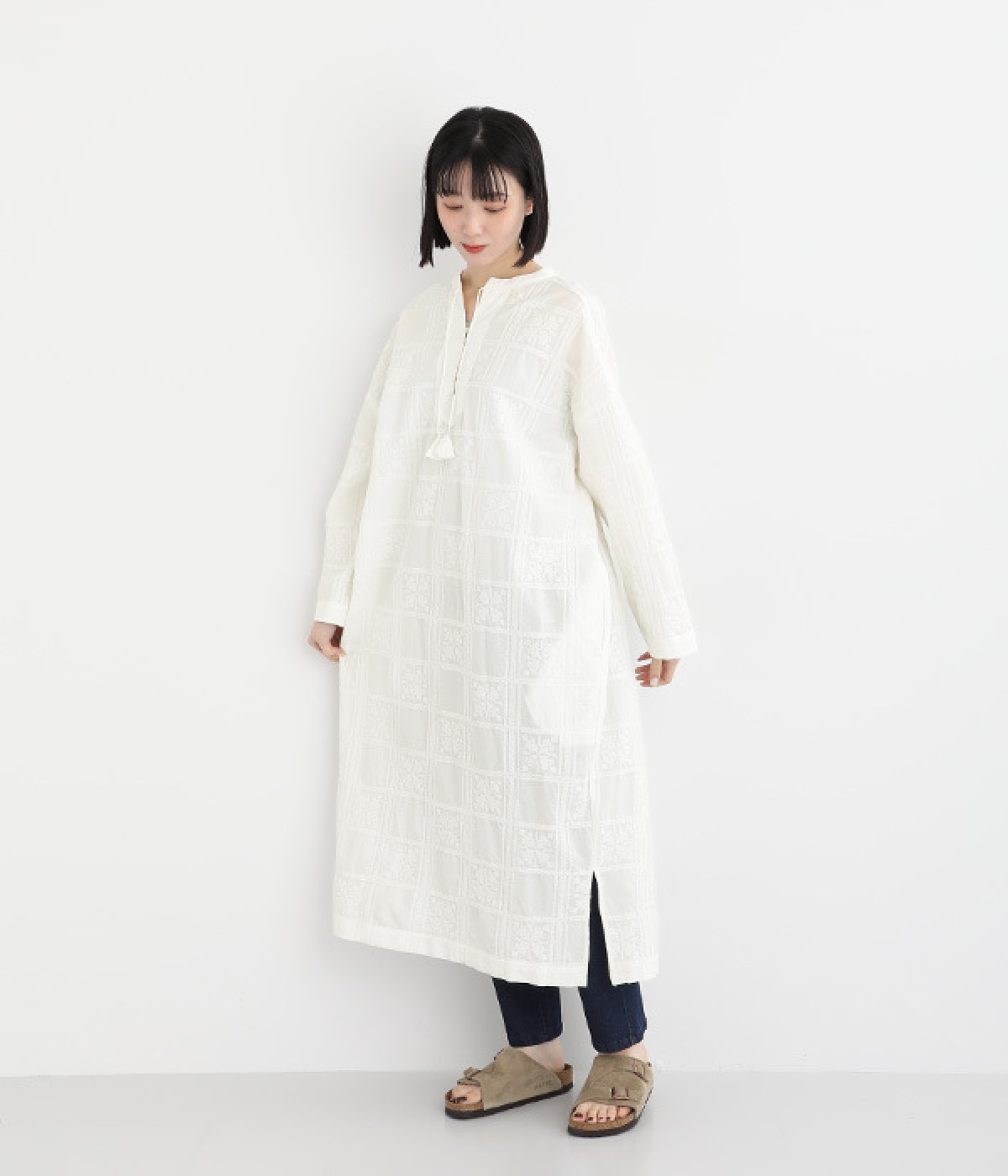 タイル刺繍ワンピース(オフホワイト-ONESIZE)