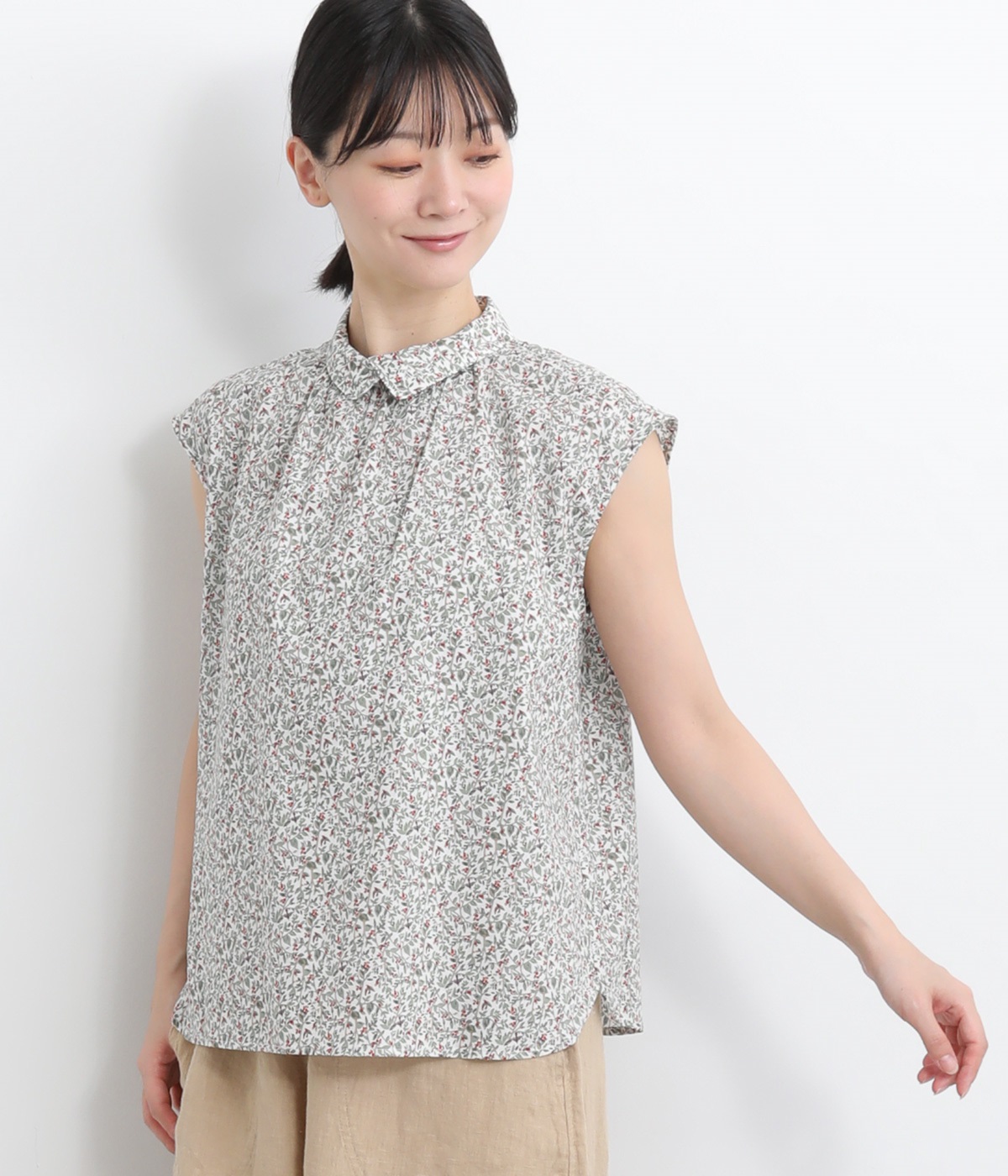 コットンローン鳥と木の実フレンチスリーブ重ね襟プルオーバーブラウス(グリーン-ONESIZE)