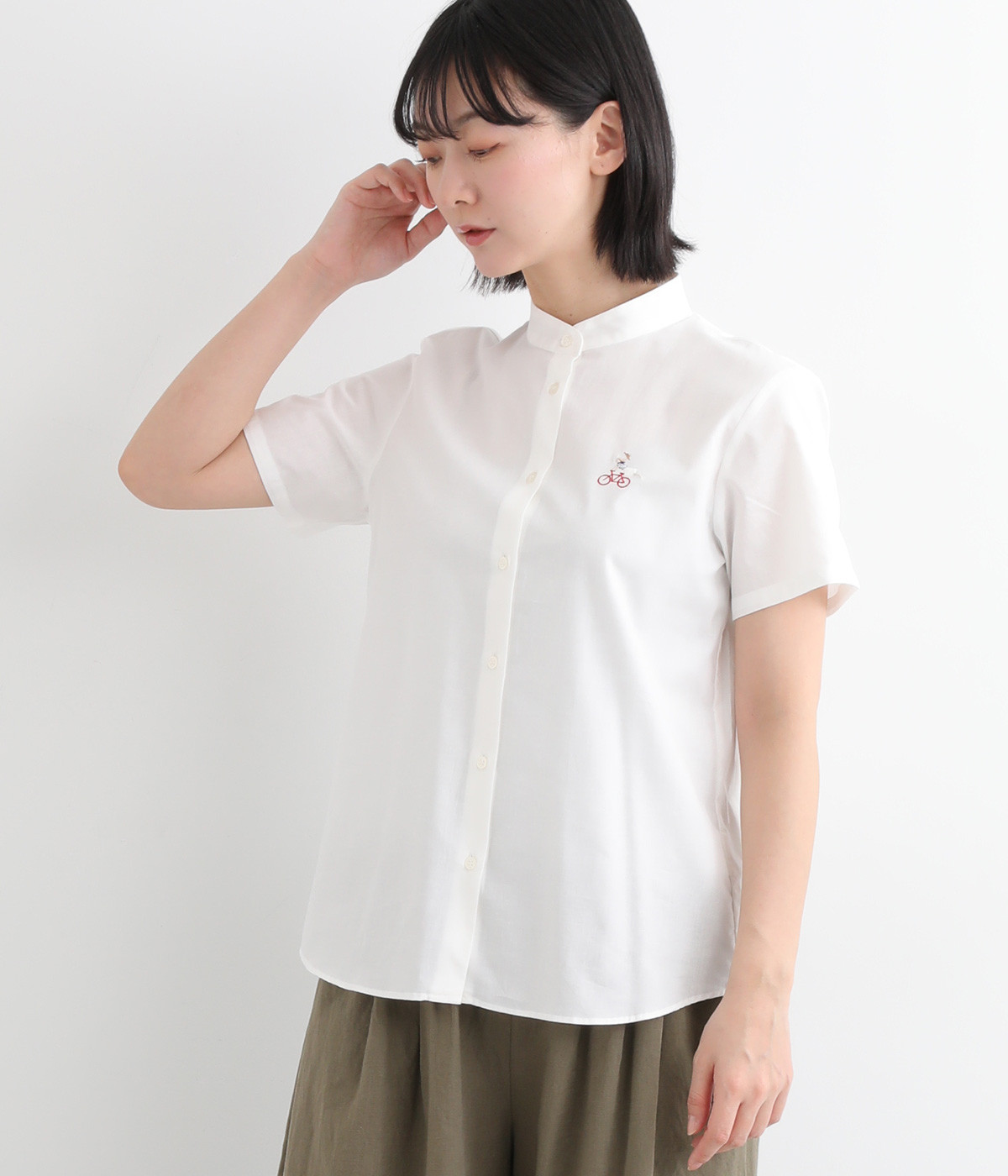 コットンシャンブレー自転車の女の子刺繍スタンドカラーレギュラーシャツ(オフホワイト-ONESIZE)
