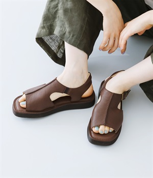 オープントゥベルトサンダル